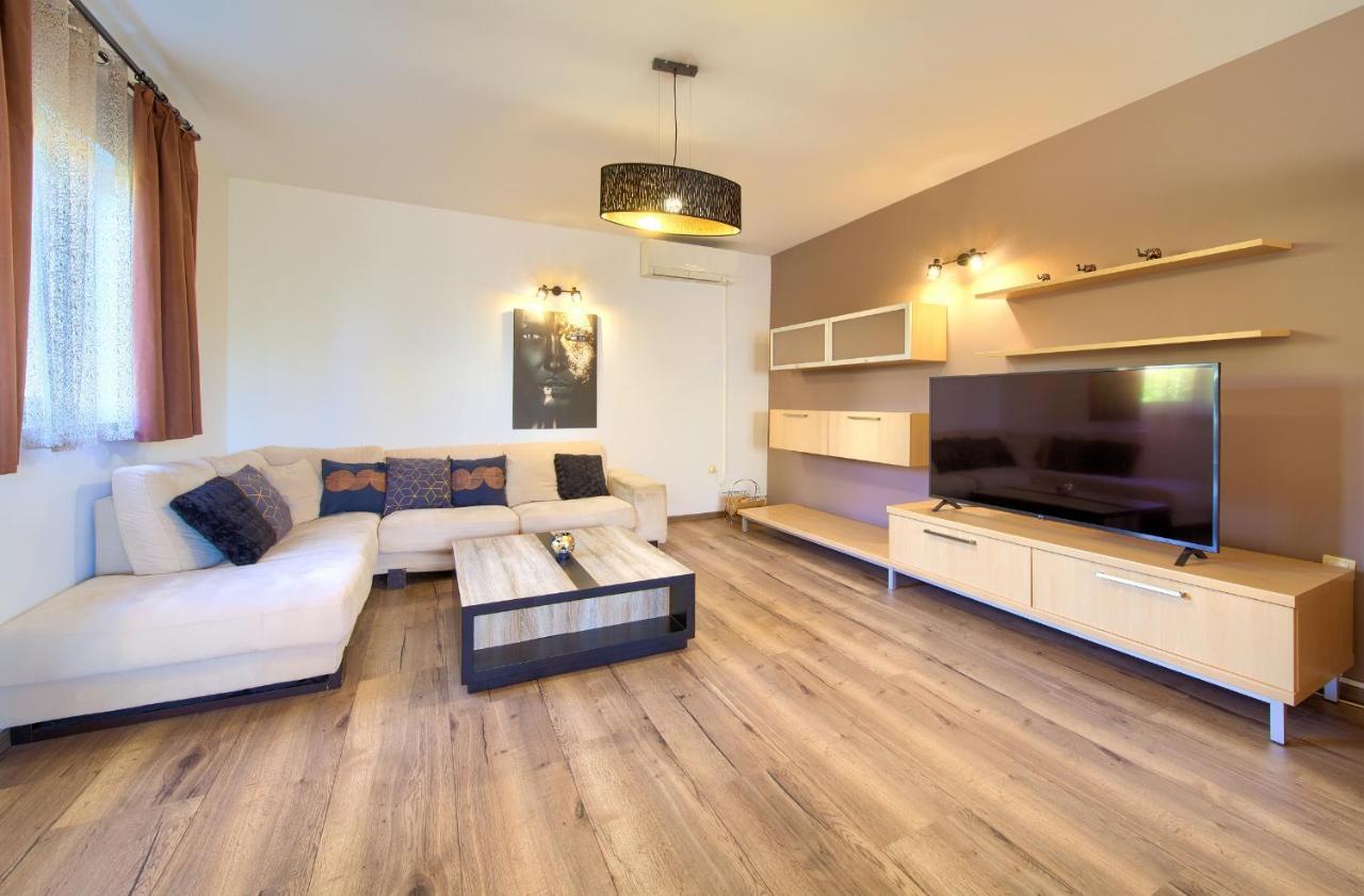 Apartment Lidija Krk Town Luaran gambar