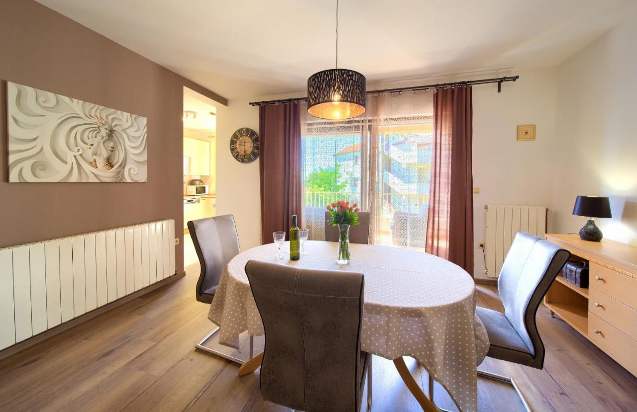 Apartment Lidija Krk Town Luaran gambar