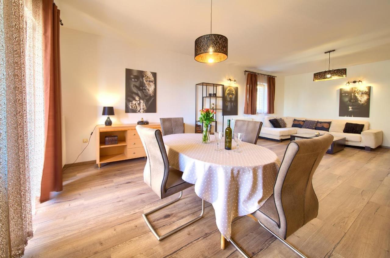 Apartment Lidija Krk Town Luaran gambar